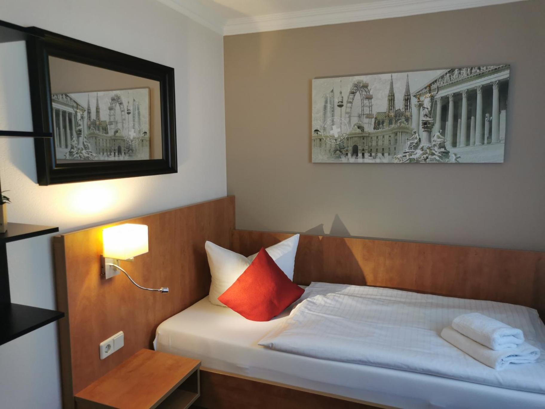 Cityhotel Bernburg Zewnętrze zdjęcie